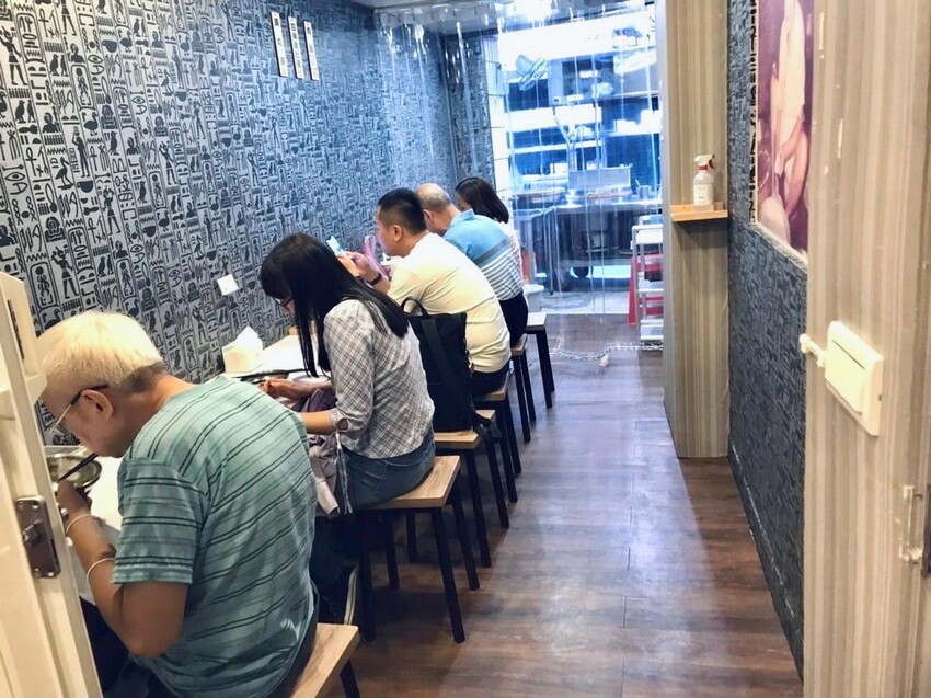 中和隱藏版巷弄美食,一天只賣5小時,清蒸肉圓皮Q肉多汁超好吃,每天手工現做,一試成主顧~