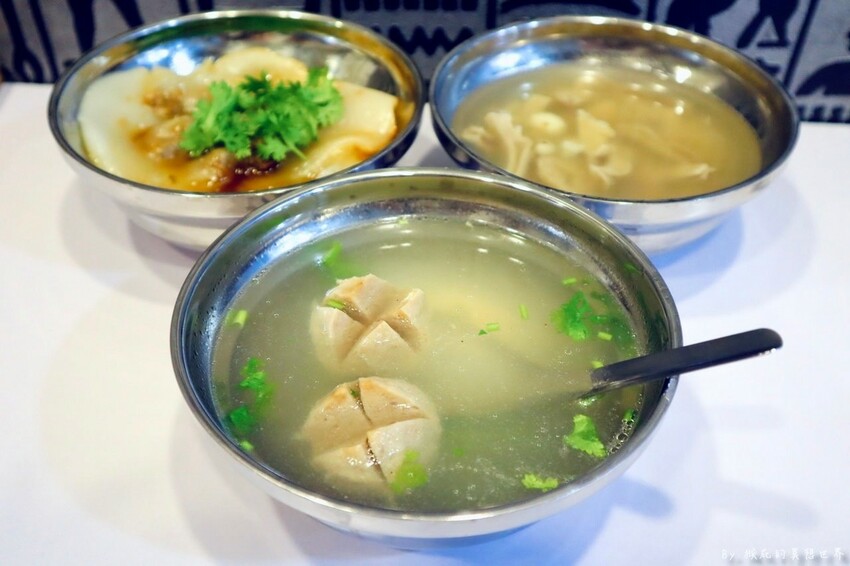 中和隱藏版巷弄美食,一天只賣5小時,清蒸肉圓皮Q肉多汁超好吃,每天手工現做,一試成主顧~