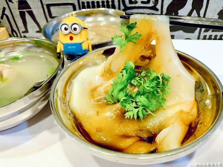 中和隱藏版巷弄美食,一天只賣5小時,清蒸肉圓皮Q肉多汁超好吃,每天手工現做,一試成主顧~