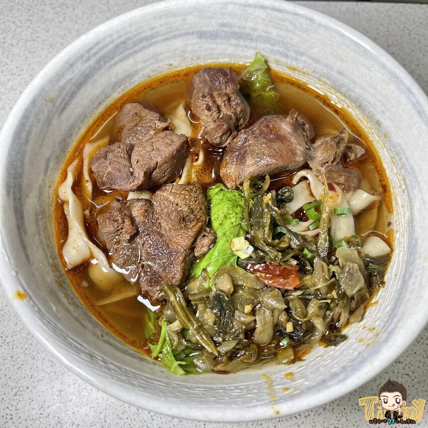 相見恨晚的道地重慶麵食料理！必點肥腸湯泡飯又麻又辣好過癮！