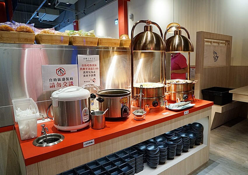 開幕限定！！ 火鍋+蒙古烤肉吃到飽最低只要$278，爽嗑50種以上食材，還免收服務費！