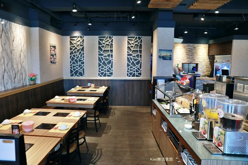 地表最強霸氣綜合牛肉盤太浮誇惹！連父親節限定澎湃海鮮拼盤讓我們稱讚不已，自助Buffet無限暢飲～非假日客滿請儘早預約起來呀！