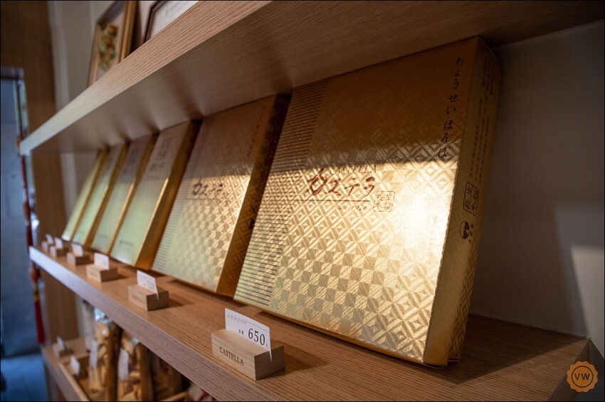 台南市中西區台南知名伴手禮｜彌月蛋糕推薦：長生本舖金蜂蜜蛋糕專賣店