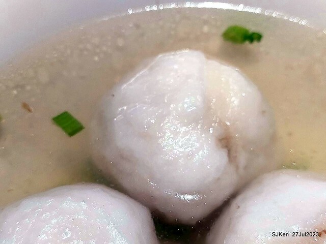 Revisit of the old fishball noodle store with new decoration at Xinmen Ding, Taipei on  July 28,2023,二訪「永富福州魚丸店」