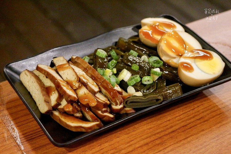 台東綠島｜嚴選台東Q彈手工拉麵搭配甘醇牛肉湯，令人垂涎三尺｜大叔夏麵