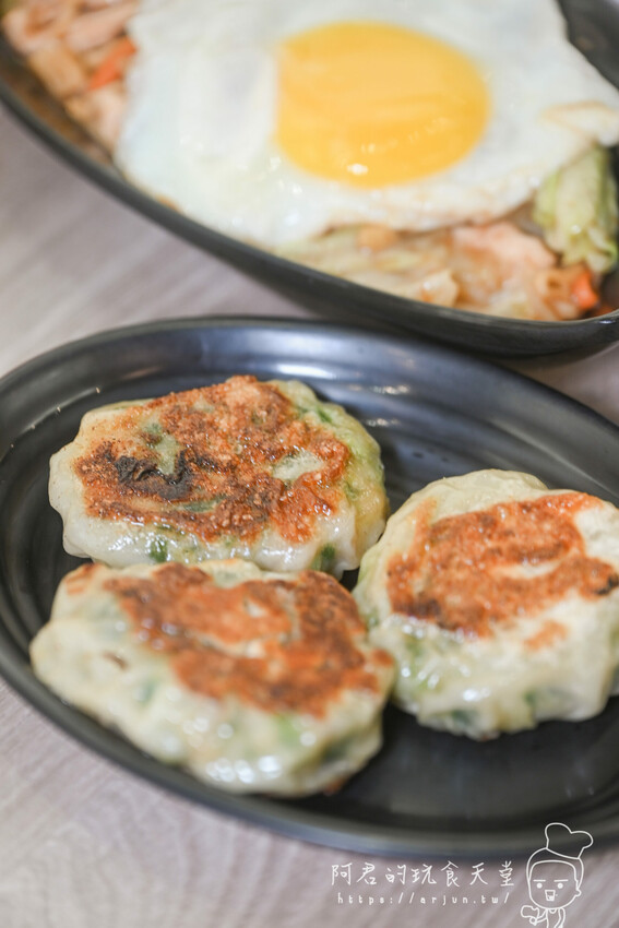 【台中】巷口宵夜點心 台中健行店｜不只宵夜場，晚餐不知道吃什麼？來這裡準沒錯 » 阿君的玩食天堂