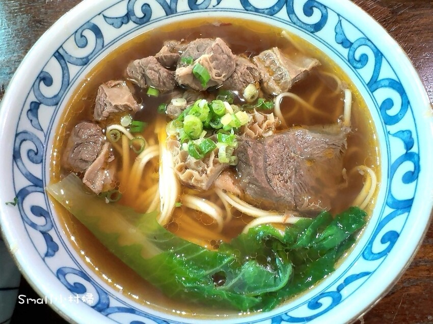 隱藏田野透天厝【鄧師傅牛肉麵】一周只營業4天每日3小時限定, 隱藏田野透天厝【鄧師傅牛肉麵】一周只營業4天每日3小時限定,