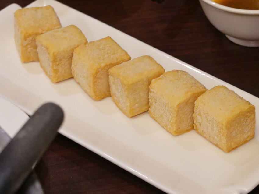 台北大安—鼎王麻辣鍋｜台中起家麻辣鍋霸主 豆腐鴨血無限續加｜東區、忠孝復興