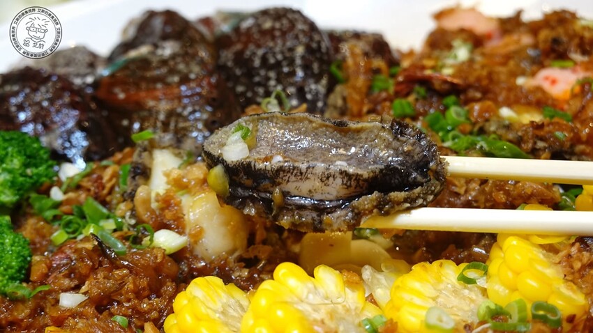 【 三峽日本料理 】父親節還找不到去哪慶祝嗎？來東街日本料理絕對是最好的選擇，不論是日本料理、合菜、桌