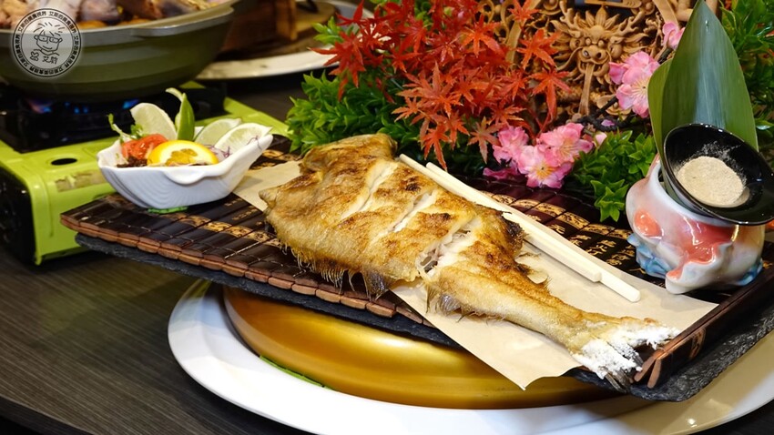 【 三峽日本料理 】父親節還找不到去哪慶祝嗎？來東街日本料理絕對是最好的選擇，不論是日本料理、合菜、桌