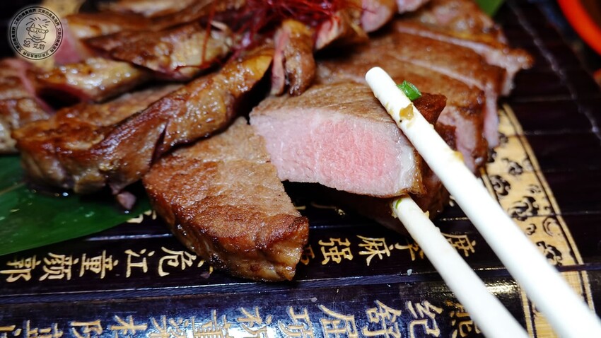 【 三峽日本料理 】父親節還找不到去哪慶祝嗎？來東街日本料理絕對是最好的選擇，不論是日本料理、合菜、桌