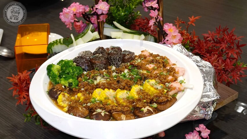 【 三峽日本料理 】父親節還找不到去哪慶祝嗎？來東街日本料理絕對是最好的選擇，不論是日本料理、合菜、桌