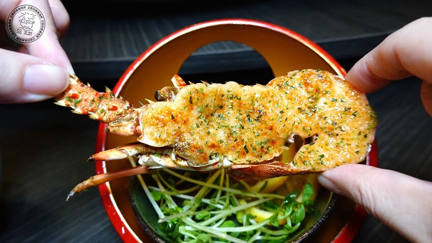 【 三峽日本料理 】父親節還找不到去哪慶祝嗎？來東街日本料理絕對是最好的選擇，不論是日本料理、合菜、桌