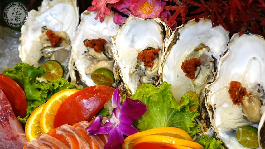 【 三峽日本料理 】父親節還找不到去哪慶祝嗎？來東街日本料理絕對是最好的選擇，不論是日本料理、合菜、桌