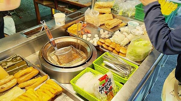 明月香加熱滷味｜板橋最便宜的滷味，根本就是１５年前的價格