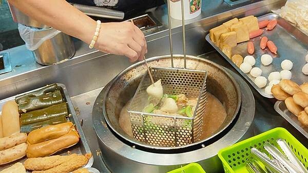 明月香加熱滷味｜板橋最便宜的滷味，根本就是１５年前的價格