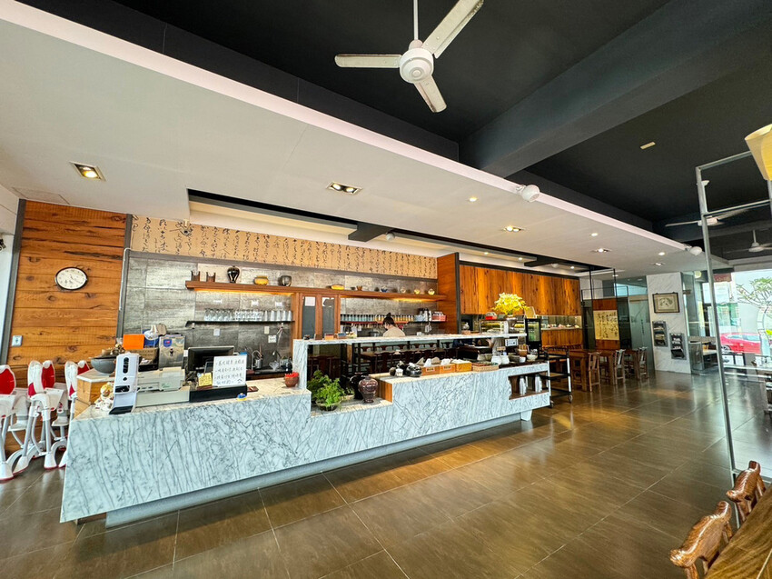 善化美食聚餐餐廳推薦:老胡記,環境典雅、餐點精緻,三杯梅香松 善化美食聚餐餐廳推薦:老胡記,環境典雅、餐點精緻,三杯梅香松