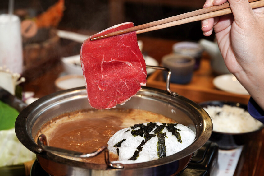 善化美食聚餐餐廳推薦:老胡記,環境典雅、餐點精緻,三杯梅香松 善化美食聚餐餐廳推薦:老胡記,環境典雅、餐點精緻,三杯梅香松