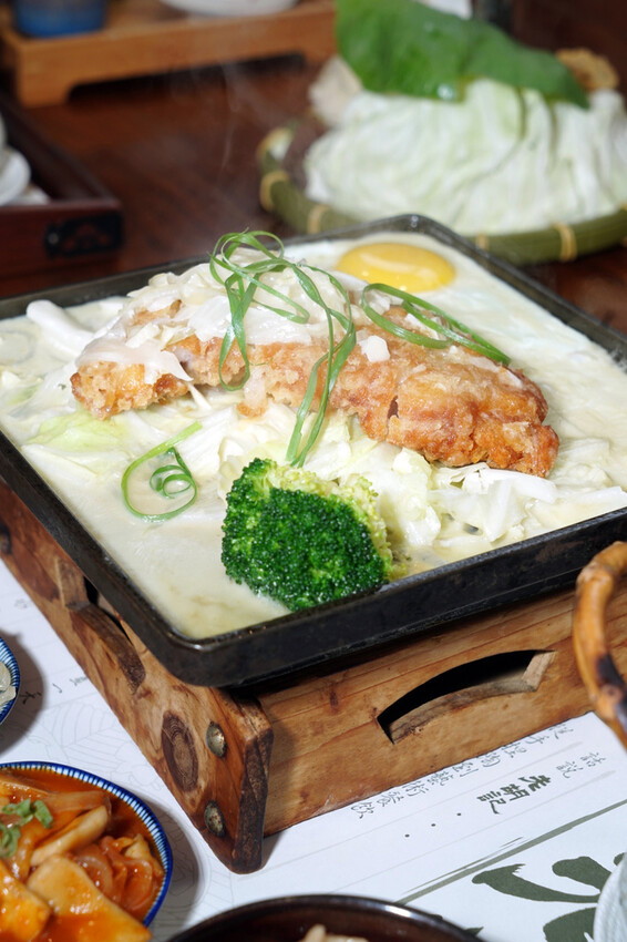 善化美食聚餐餐廳推薦:老胡記,環境典雅、餐點精緻,三杯梅香松 善化美食聚餐餐廳推薦:老胡記,環境典雅、餐點精緻,三杯梅香松