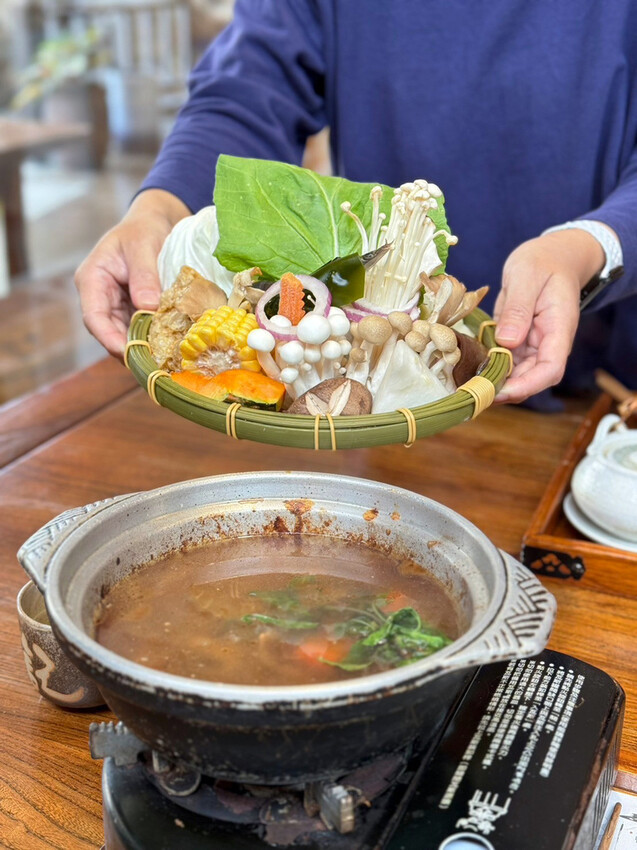 善化美食聚餐餐廳推薦:老胡記,環境典雅、餐點精緻,三杯梅香松 善化美食聚餐餐廳推薦:老胡記,環境典雅、餐點精緻,三杯梅香松