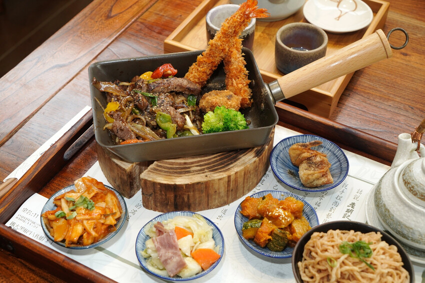 善化美食聚餐餐廳推薦:老胡記,環境典雅、餐點精緻,三杯梅香松 善化美食聚餐餐廳推薦:老胡記,環境典雅、餐點精緻,三杯梅香松