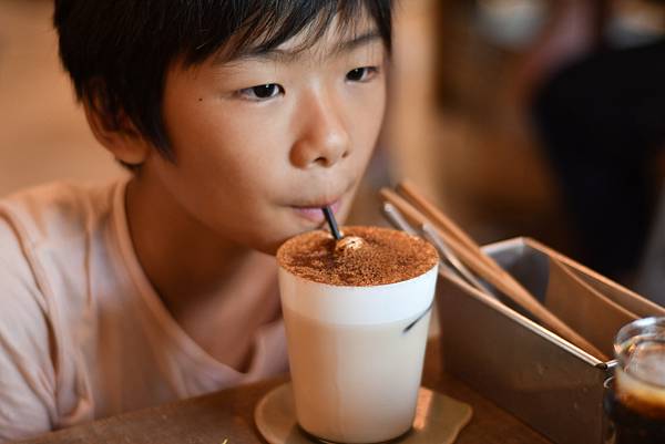 台南中西區必訪咖啡店回歸！日式木質系ゴゴ台所2.0，經典塔可飯必點。