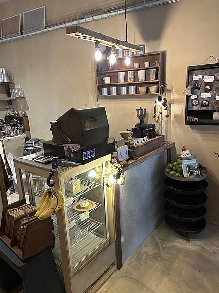 台南中西區必訪咖啡店回歸！日式木質系ゴゴ台所2.0，經典塔可飯必點。