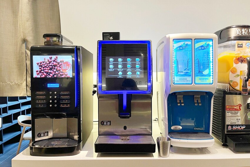 築間全台最大旗艦店在台中插旗啦！「火鍋+烤物」兩吃超滿足，還有蔬菜、飲料與冰淇淋吃到飽！