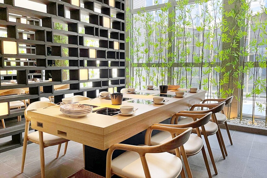 築間全台最大旗艦店在台中插旗啦！「火鍋+烤物」兩吃超滿足，還有蔬菜、飲料與冰淇淋吃到飽！