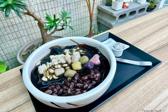 尚癮大湯包-在地人也很愛的人氣手作湯包早餐