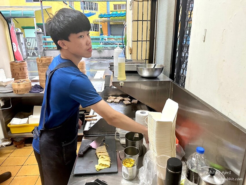 尚癮大湯包-在地人也很愛的人氣手作湯包早餐