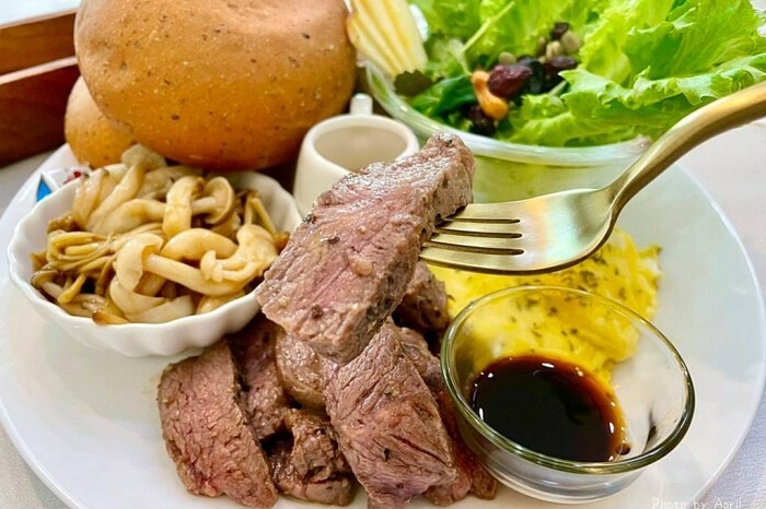 尚癮大湯包-在地人也很愛的人氣手作湯包早餐