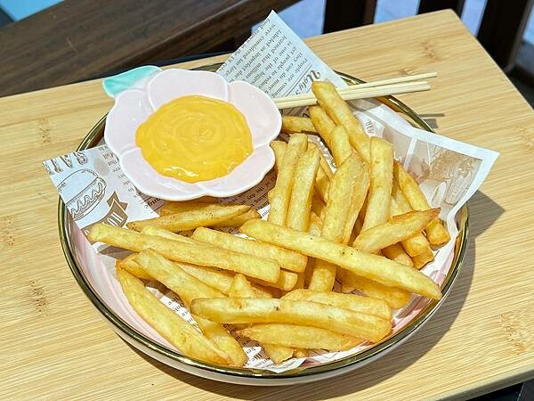 （台北下午茶）微笑的魚台北店～桃園最強鬆餅台北吃得到！自選雙