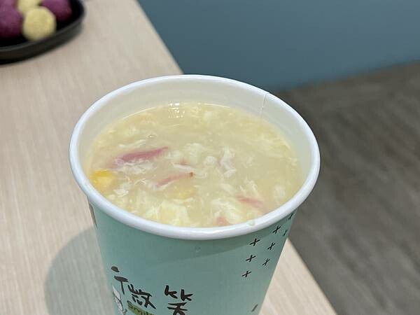 ＋（台北鬆餅）微笑的魚台北榮星花園店～招牌自選雙拼鬆餅、香噴