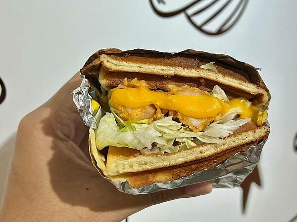 （台北下午茶）微笑的魚台北店～桃園最強鬆餅台北吃得到！自選雙