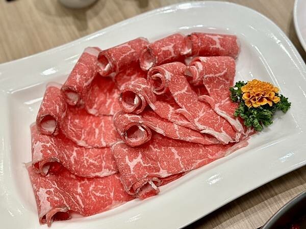 [信義區火鍋] 汆食 作伙鍋 統一時代百貨店  / 台北麻辣