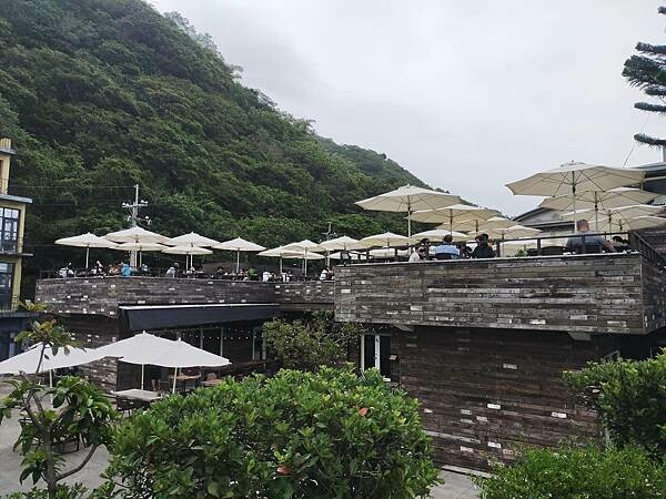 宜蘭蘇澳笑ㄟ咖啡~南方澳內埤海灘咖啡~看海聽海的午茶悠閒時光