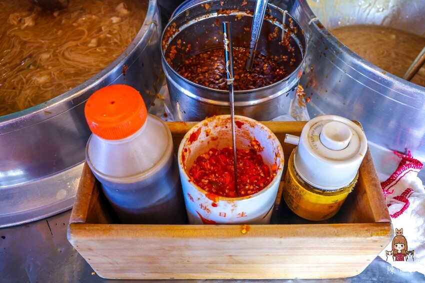 台北市萬華區【萬華美食】歐仔麵線，萬華在地60年蚵仔麵線推薦