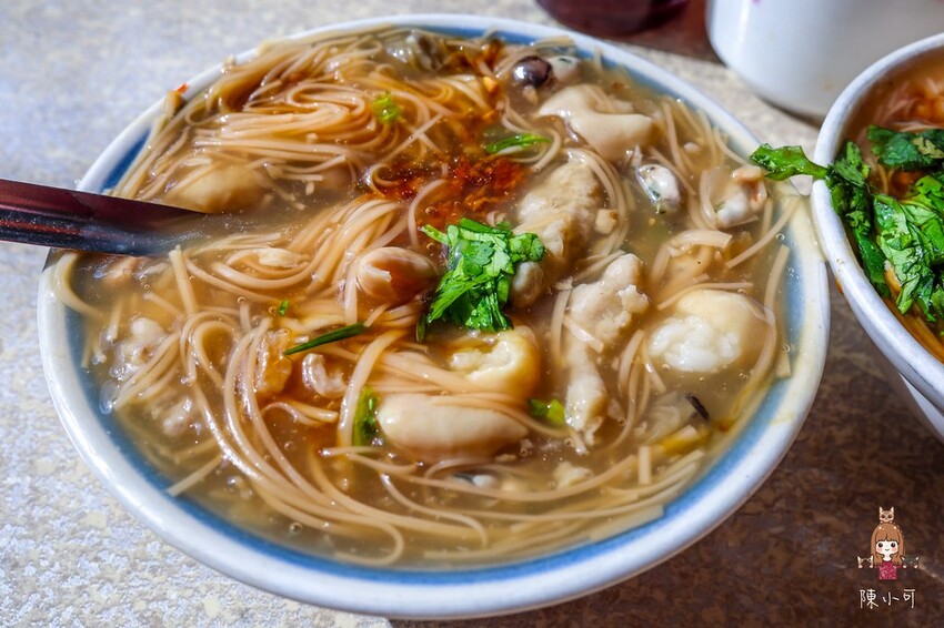 台北市萬華區【萬華美食】歐仔麵線，萬華在地60年蚵仔麵線推薦