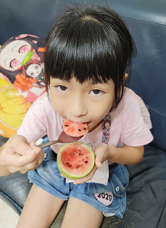 獨家限定！超萌迷你小西瓜，皮薄肉多、清甜又多汁，今年中秋送禮送這最有梗！！