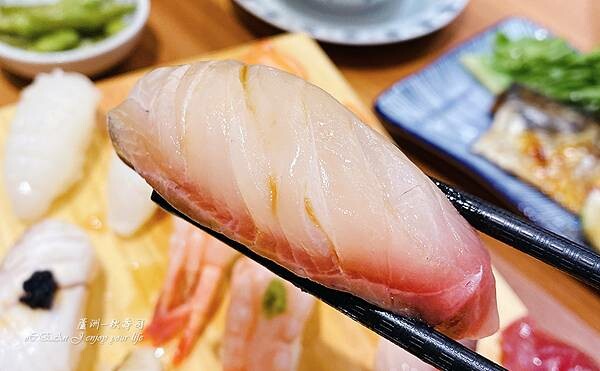 蘆洲壽司推薦│秋壽司-蘆洲高CP值專業壽司店,高貴不貴等級非常高,食材新鮮,每日隱藏版日本直送海鮮,比吃連鎖壽司店還值得│蘆洲美食推薦-64.jpg 蘆洲壽司推薦│秋壽司-蘆洲高CP值專業壽司店,高貴不貴等級非常高,食材新鮮,每日隱藏版日本直送海鮮,比吃連鎖壽司店還值得│蘆洲美食推薦-64.jpg