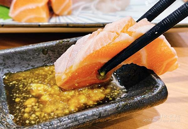 蘆洲壽司推薦│秋壽司-蘆洲高CP值專業壽司店,高貴不貴等級非常高,食材新鮮,每日隱藏版日本直送海鮮,比吃連鎖壽司店還值得│蘆洲美食推薦-44.jpg 蘆洲壽司推薦│秋壽司-蘆洲高CP值專業壽司店,高貴不貴等級非常高,食材新鮮,每日隱藏版日本直送海鮮,比吃連鎖壽司店還值得│蘆洲美食推薦-44.jpg