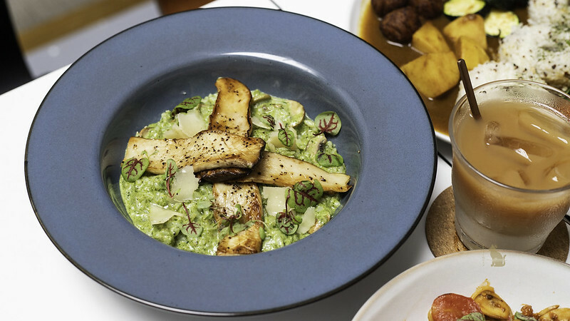 台中北區｜ OOO 蔬食餐酒館 靈魂咖哩觸動人心