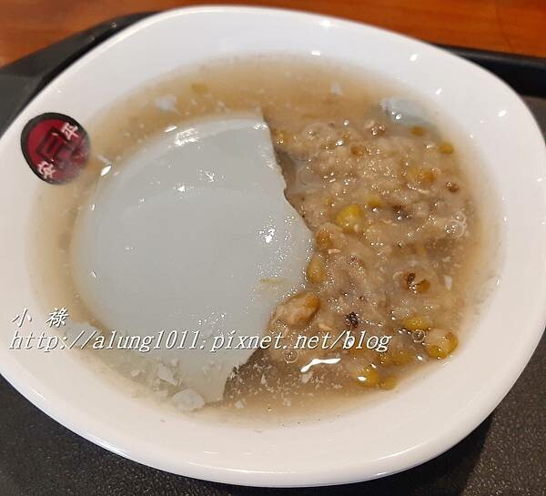 小祿ㄟ小食記 / 同記安平豆花 / 高雄熱河店 / 沁心消暑 小祿ㄟ小食記 / 同記安平豆花 / 高雄熱河店 / 沁心消暑