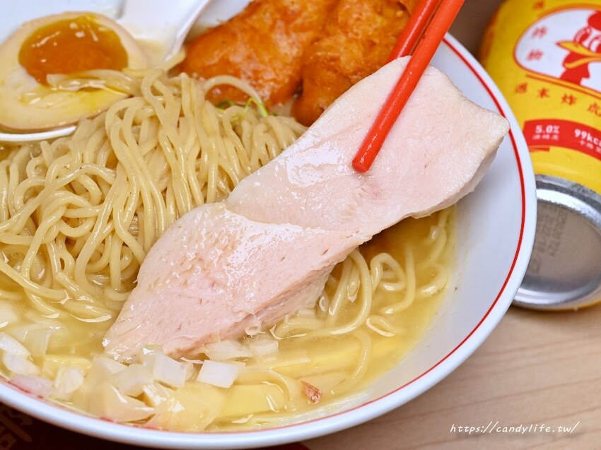 週末炸雞俱樂部｜北部人氣俱樂部進軍台中，凌晨也吃得到漢堡、炸雞、拉麵