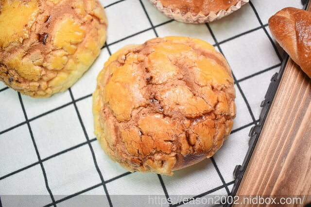 科技大樓美食 | 川雨麵包店 職人手作麵包 香鬆軟 完全不添加化學防腐劑