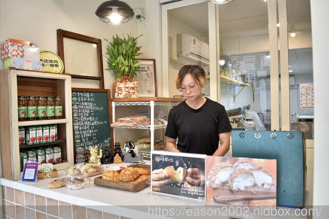 科技大樓美食 | 川雨麵包店 職人手作麵包 香鬆軟 完全不添加化學防腐劑