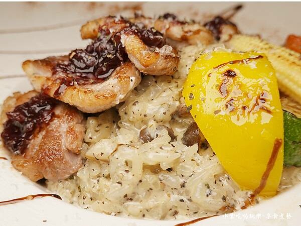 蕈菇黑松露燉飯佐洛神鴨胸-日季cafe (4).jpg 蕈菇黑松露燉飯佐洛神鴨胸-日季cafe (4).jpg