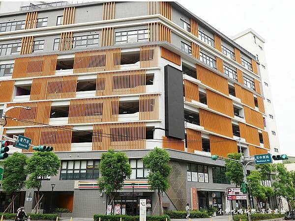 廈門街立體停車場-日季cafe (2).jpg 廈門街立體停車場-日季cafe (2).jpg