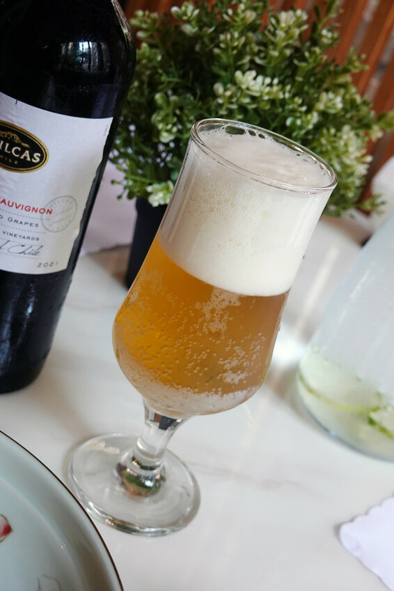 有優雅用餐環境與紅酒啤酒搭配的中和精緻牛肉麵餐廳-永安站寶聖瑞牛肉麵休閒餐廳,中和必吃牛肉麵餐廳